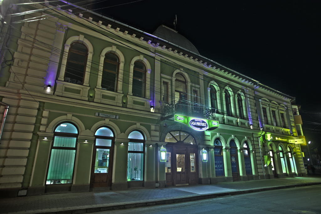 Casa Preturii Hotel Tîrgu Lăpuş Esterno foto