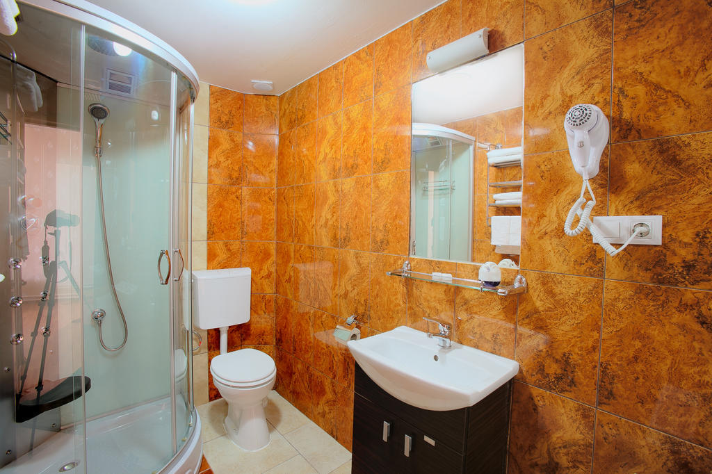 Casa Preturii Hotel Tîrgu Lăpuş Camera foto