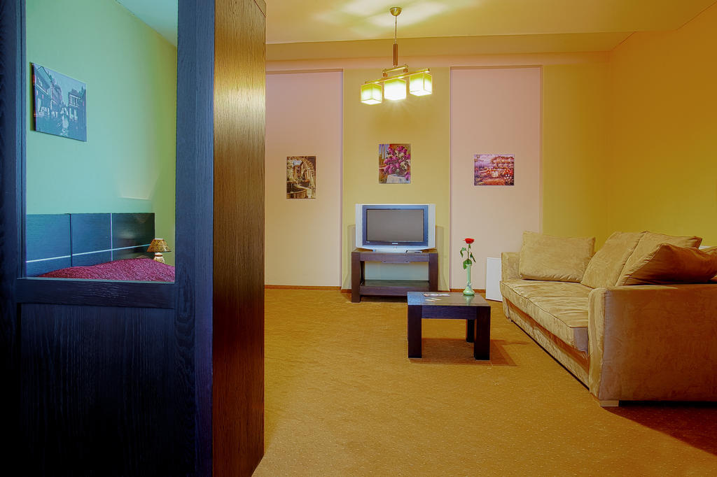 Casa Preturii Hotel Tîrgu Lăpuş Camera foto